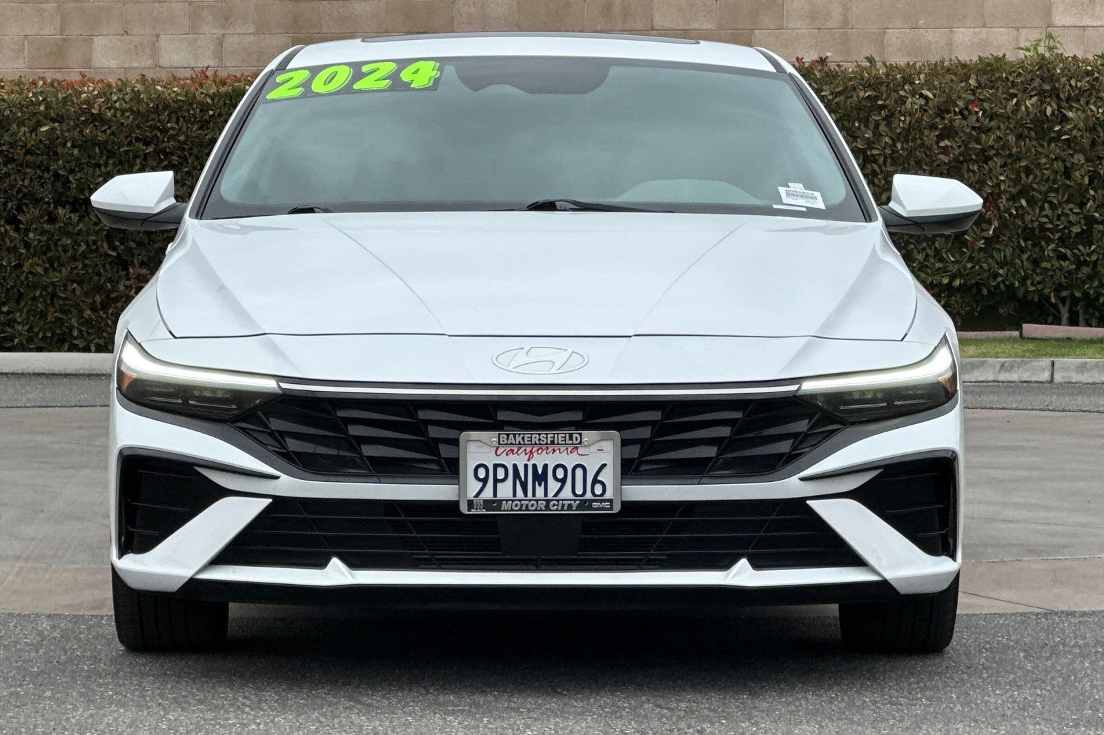 Used 2024 Hyundai Elantra SEL w/ Convenience Package FWD image 9