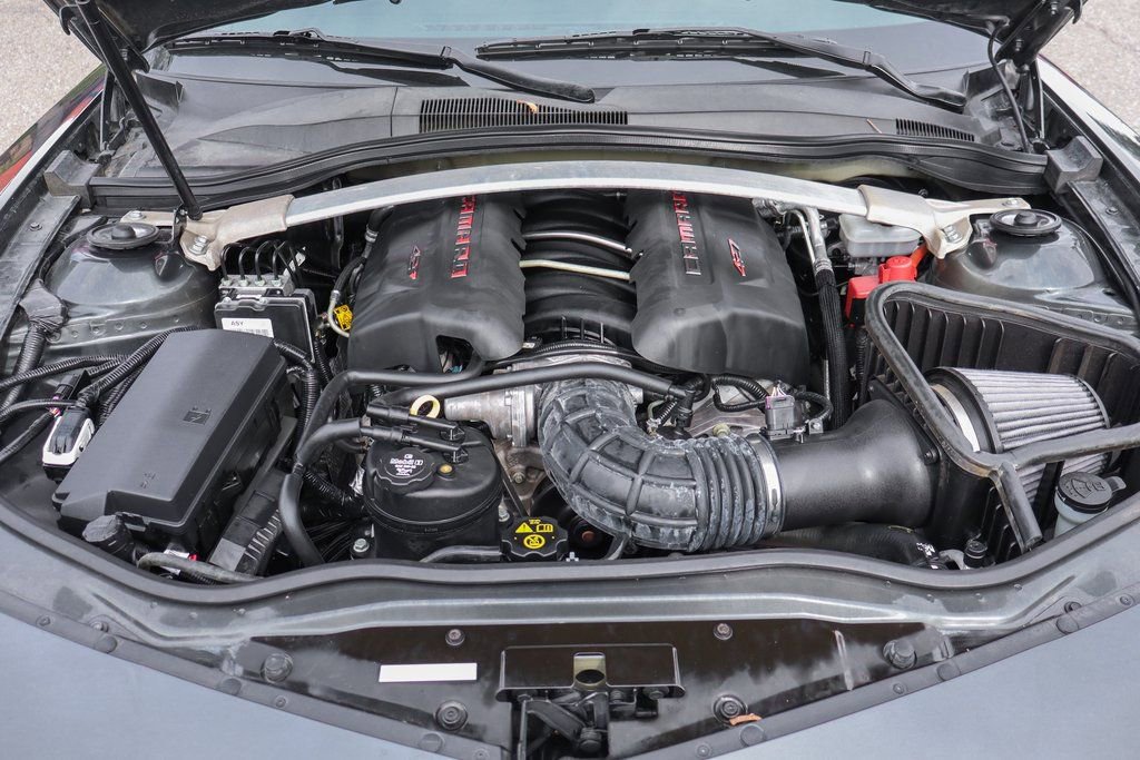 Used 2015 Chevrolet Camaro Z/28 RWD image 11