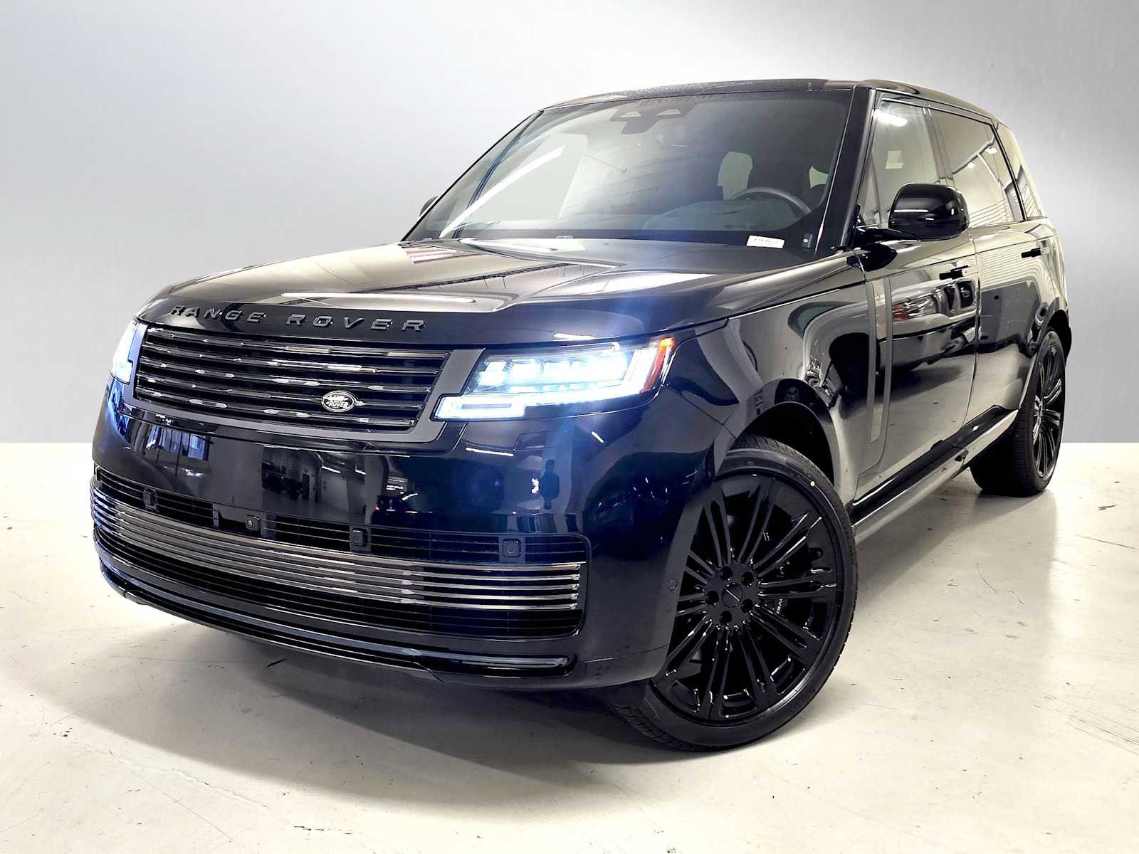 New 2026 Land Rover Range Rover SV image 1