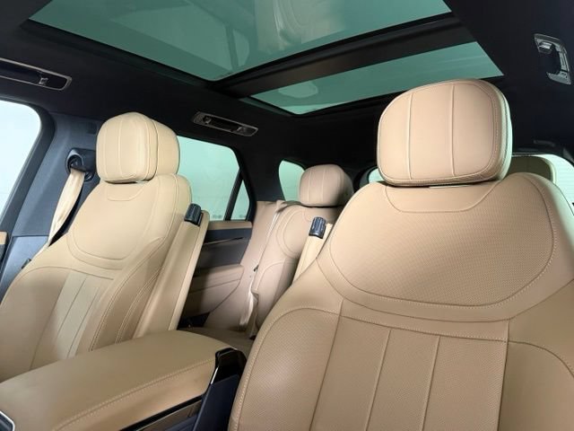 Certified 2025 Land Rover Range Rover Sport SE AWD/4WD image 15