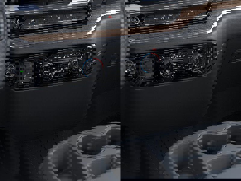 New 2026 Chevrolet Silverado 1500 LT w/ Safety Package image 23