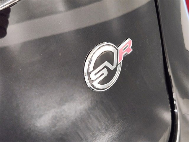 Used 2022 Jaguar F-PACE SVR image 13