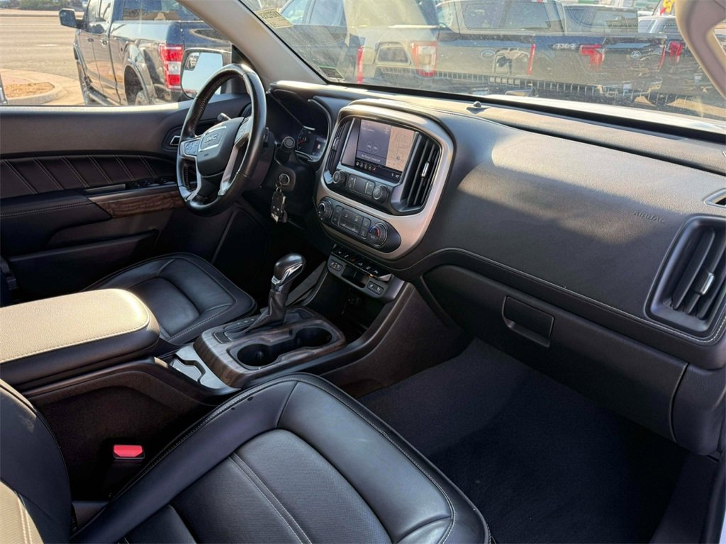 Used 2022 GMC Canyon Denali image 17