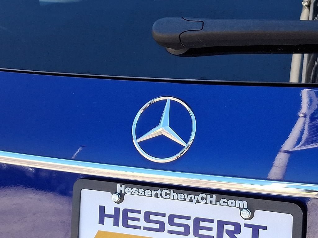 Used 2022 Mercedes-Benz GLB 250 image 32
