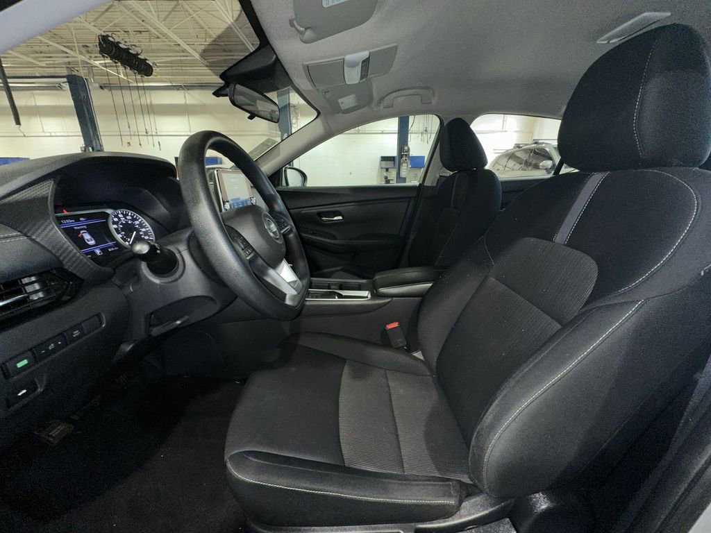 Used 2023 Nissan Sentra SV image 13