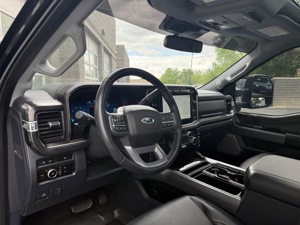 Used 2023 Ford F350 Lariat w/ Lariat Ultimate Package AWD/4WD image 22