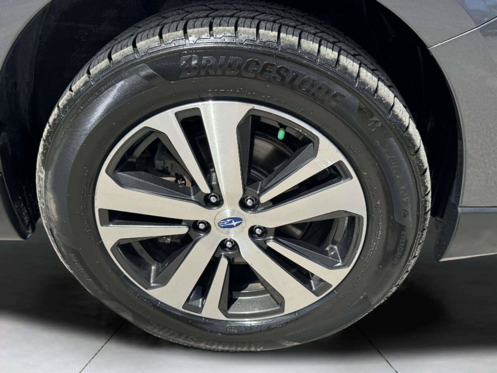 Used 2019 Subaru Outback 2.5i Limited AWD/4WD image 49