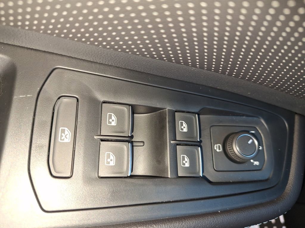 New 2026 Volkswagen Atlas Cross Sport SEL Premium R-Line image 20