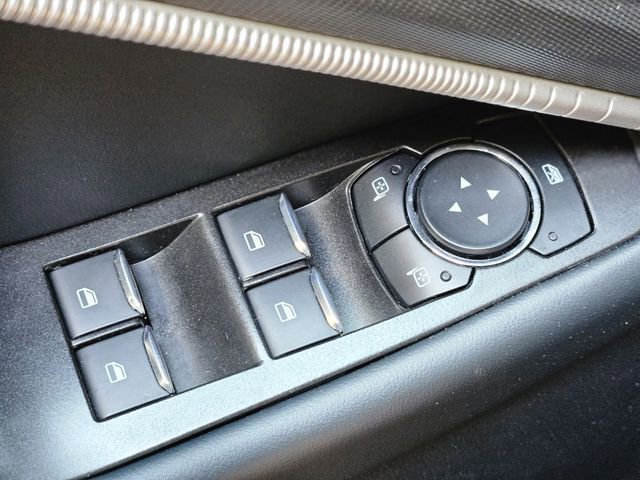 Used 2025 Ford Explorer ST-Line AWD/4WD image 21