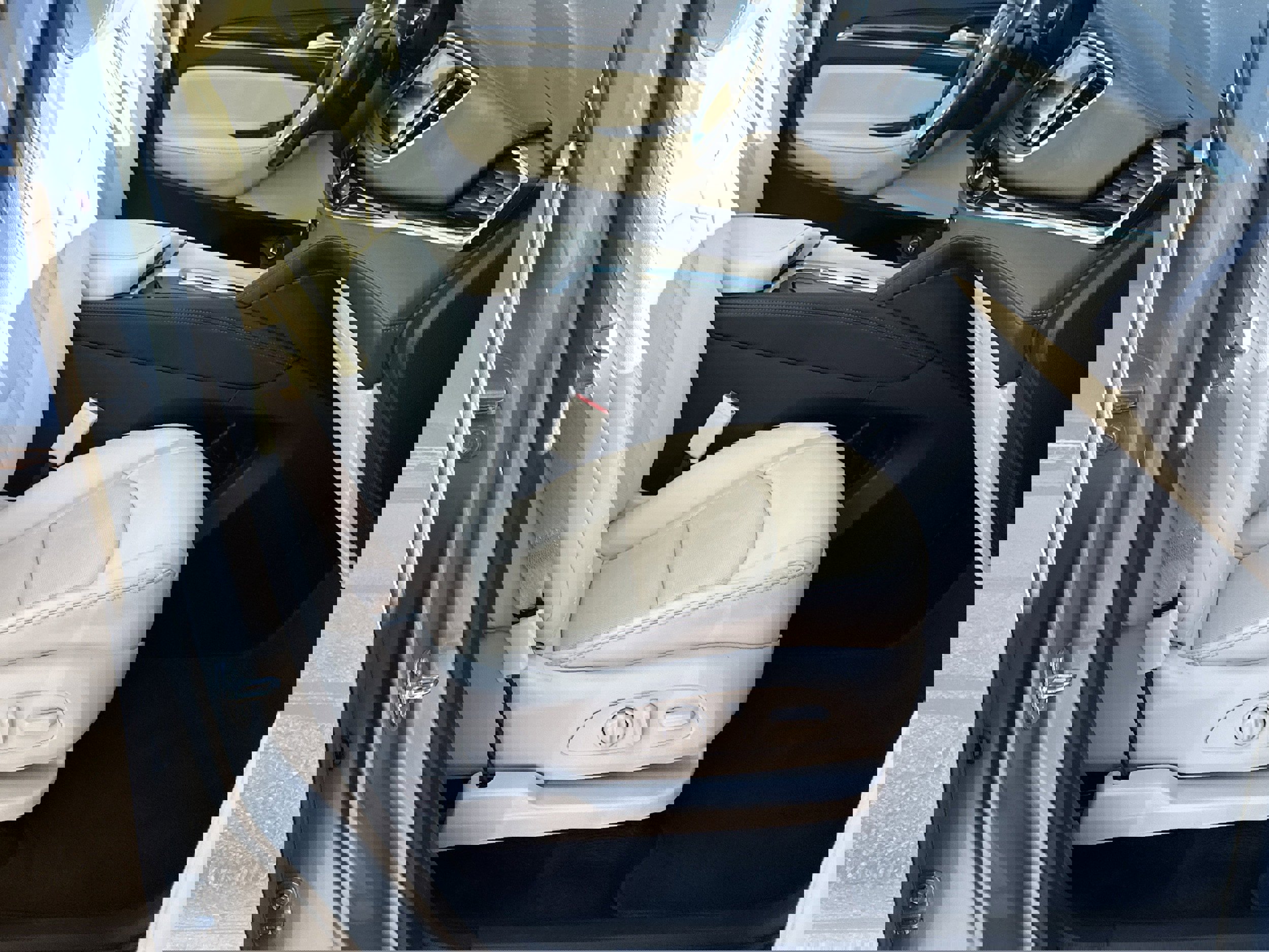 Used 2023 Buick Enclave Essence w/ Trailering Package, 5000 lbs. image 13