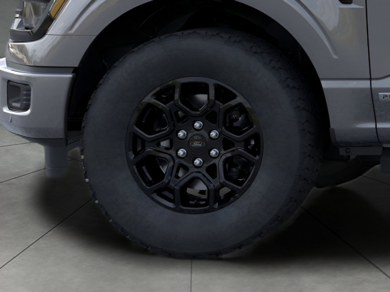 New 2025 Ford F150 XLT w/ Equipment Group 302A MID image 19