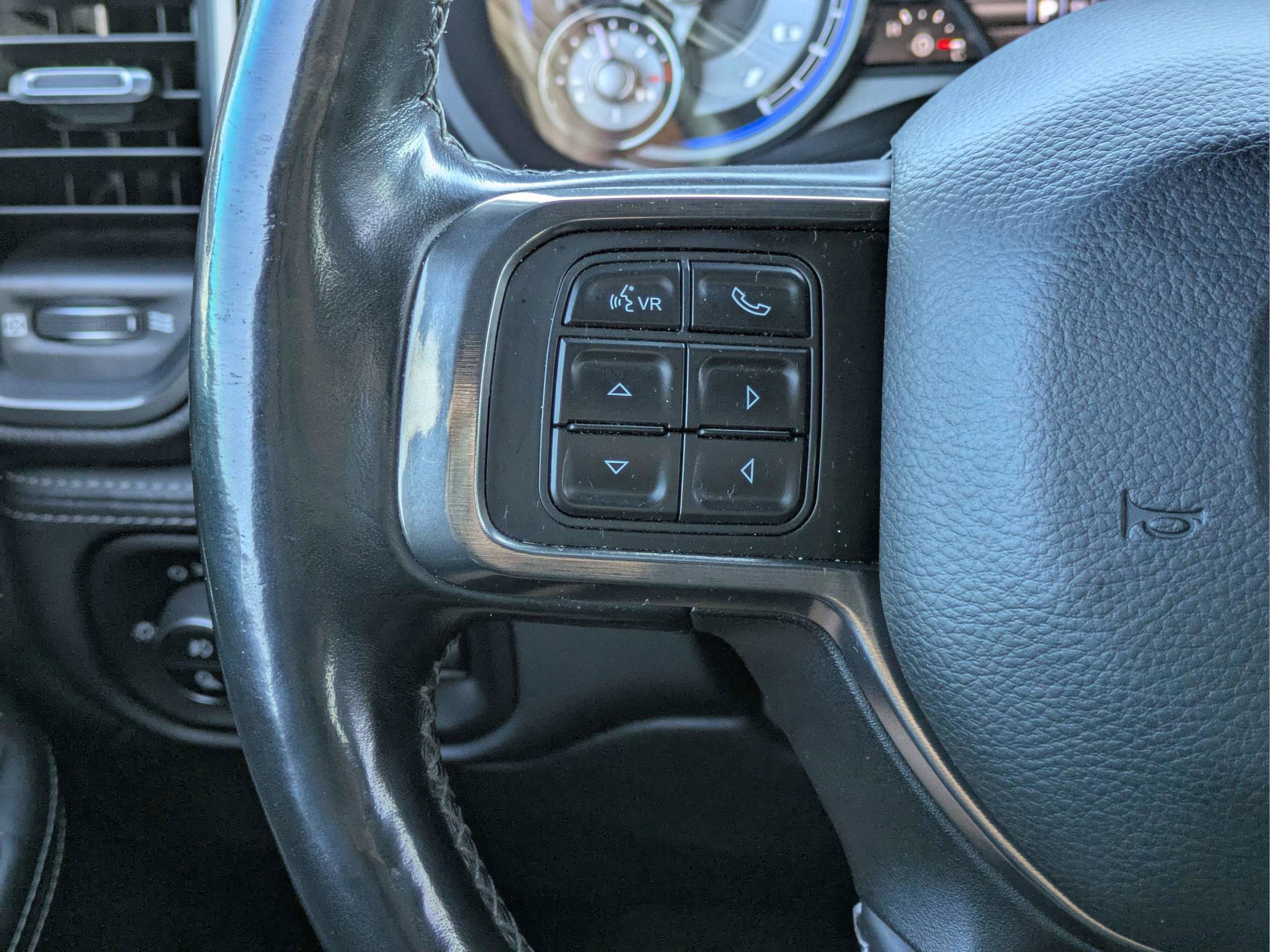 Used 2020 RAM 2500 Limited AWD/4WD image 26
