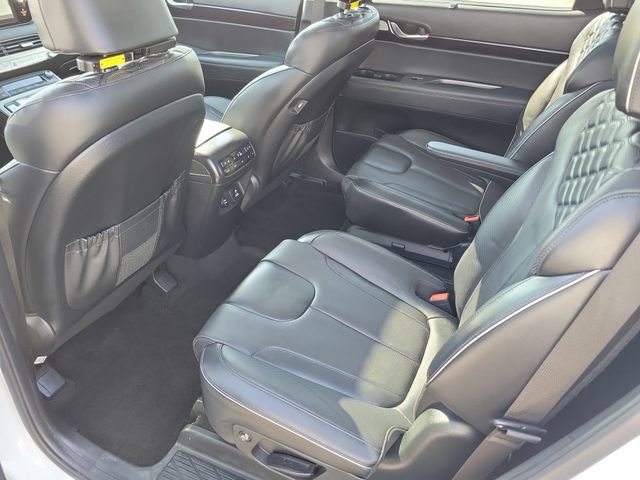 Used 2022 Hyundai Palisade Limited w/ Winter Package image 24