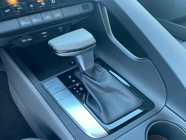 Used 2025 Hyundai Elantra Sport FWD image 20