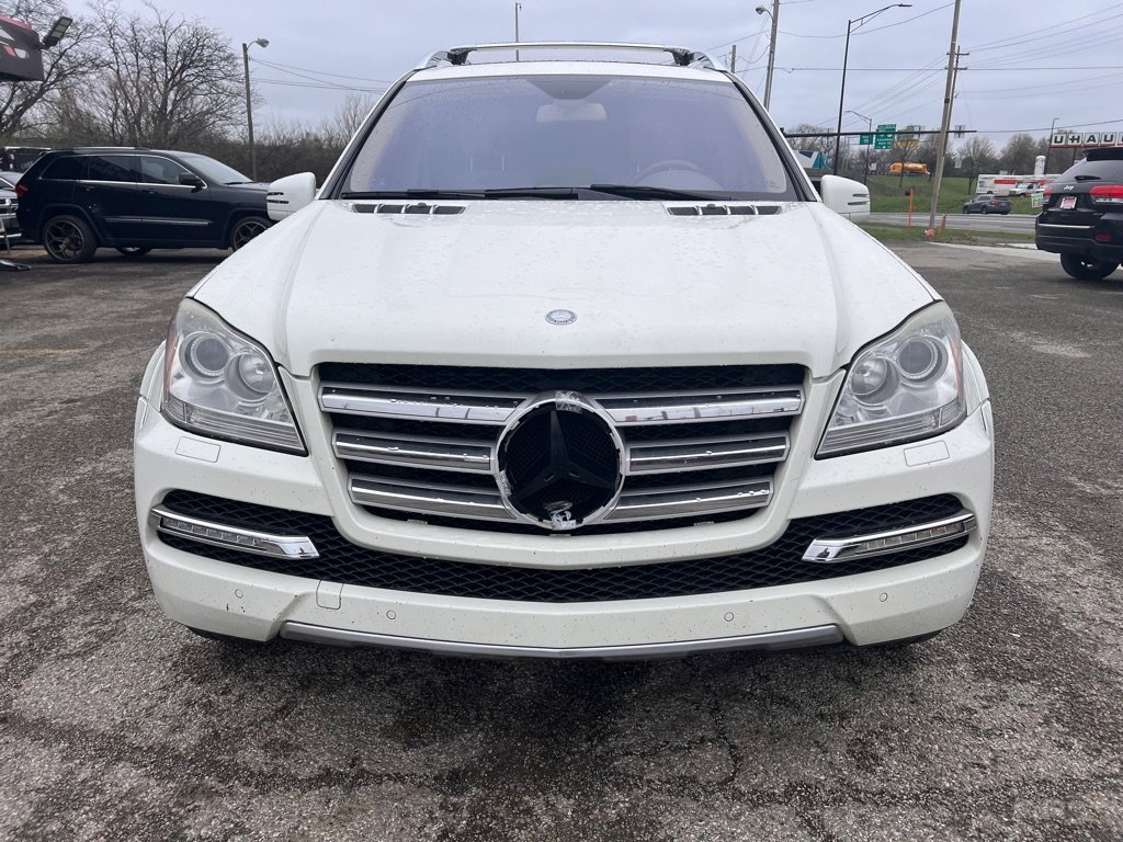 Used 2012 Mercedes-Benz GL 550 4MATIC image 5