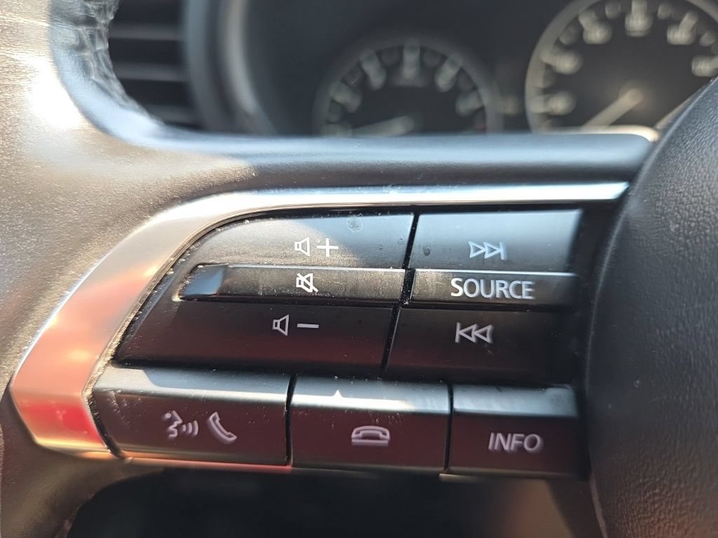 Used 2024 MAZDA MAZDA3 s FWD image 34