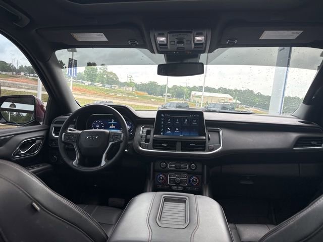 Used 2023 Chevrolet Suburban RST w/ Luxury Package AWD/4WD image 13