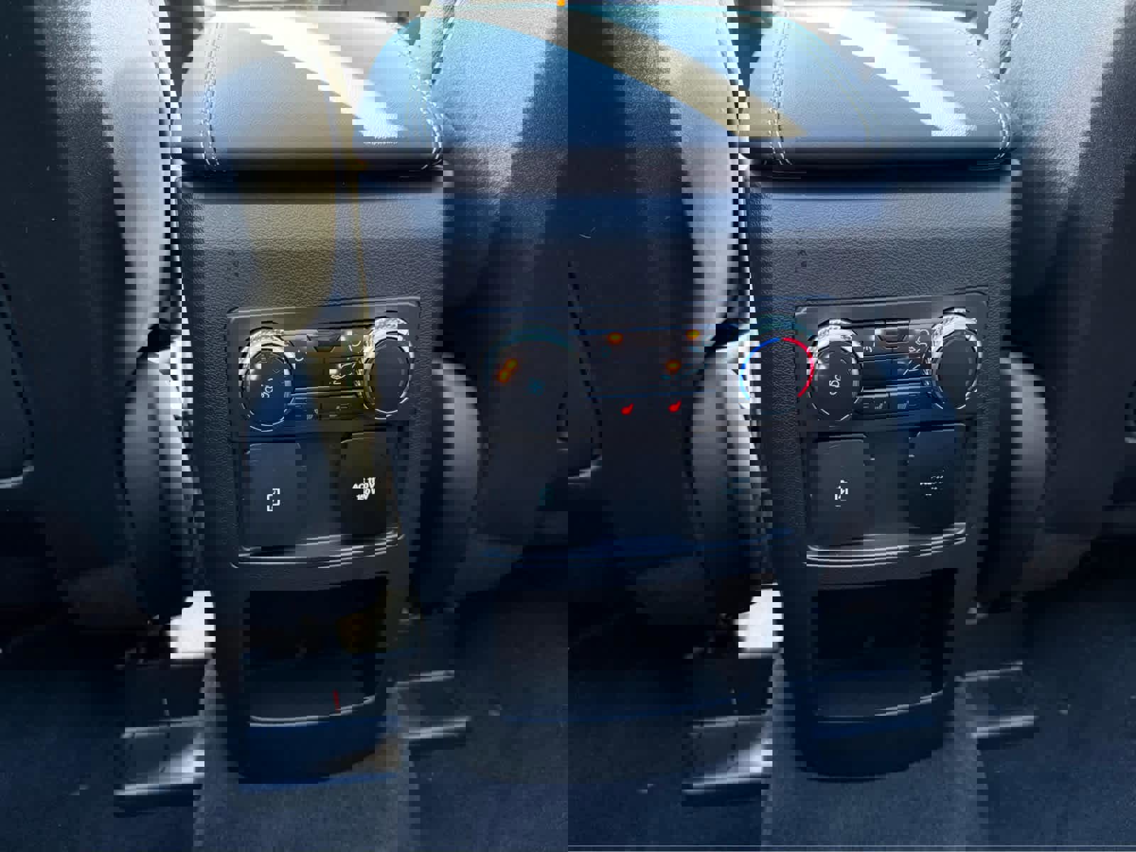 Used 2020 Ford Explorer ST w/ ST Street Pack image 26