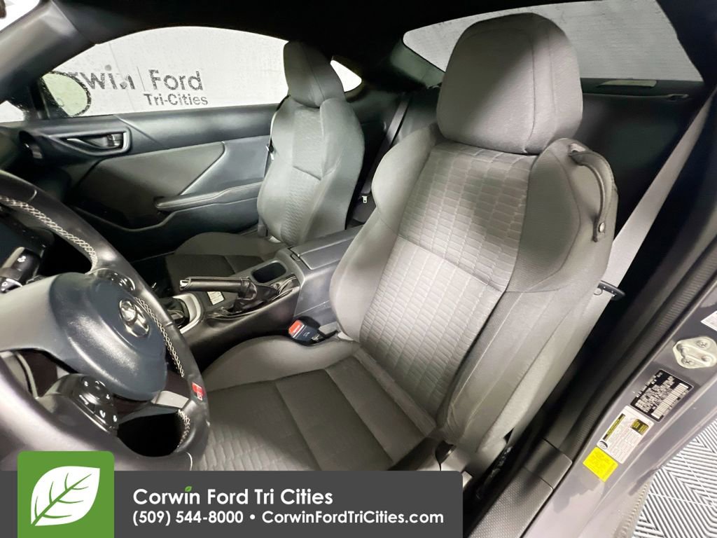 Used 2022 Toyota GR86 Base image 23