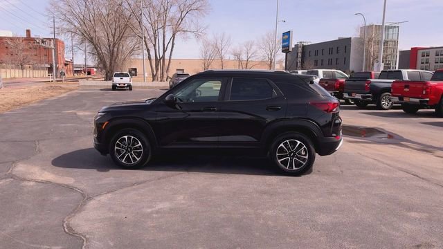 Used 2025 Chevrolet TrailBlazer LT image 5