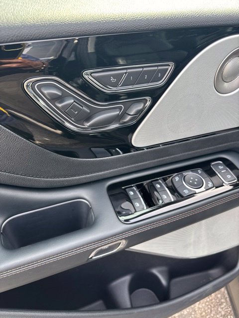 New 2026 Lincoln Aviator Reserve AWD/4WD image 14