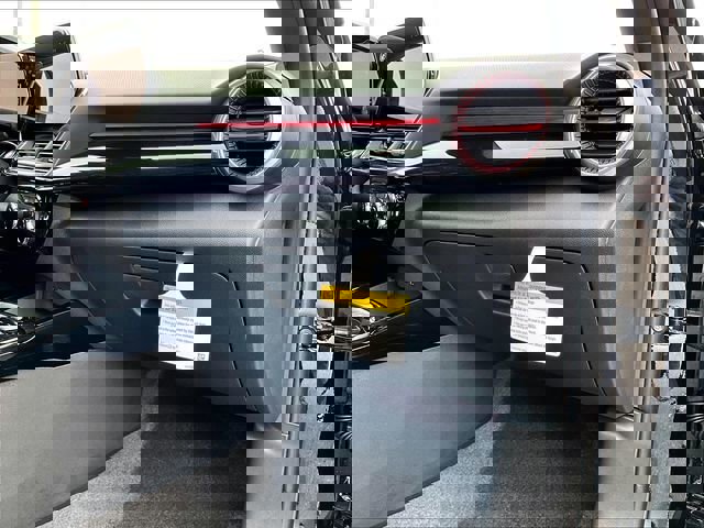 New 2026 Chevrolet Trax RS w/ Sunroof Package image 27