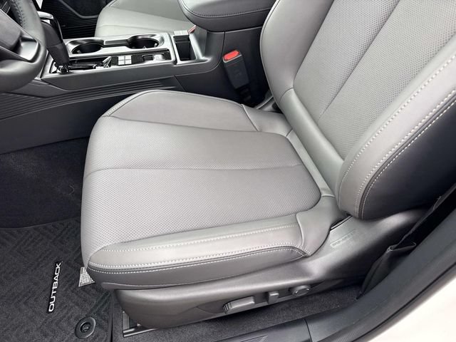 New 2026 Subaru Outback Limited AWD/4WD image 14