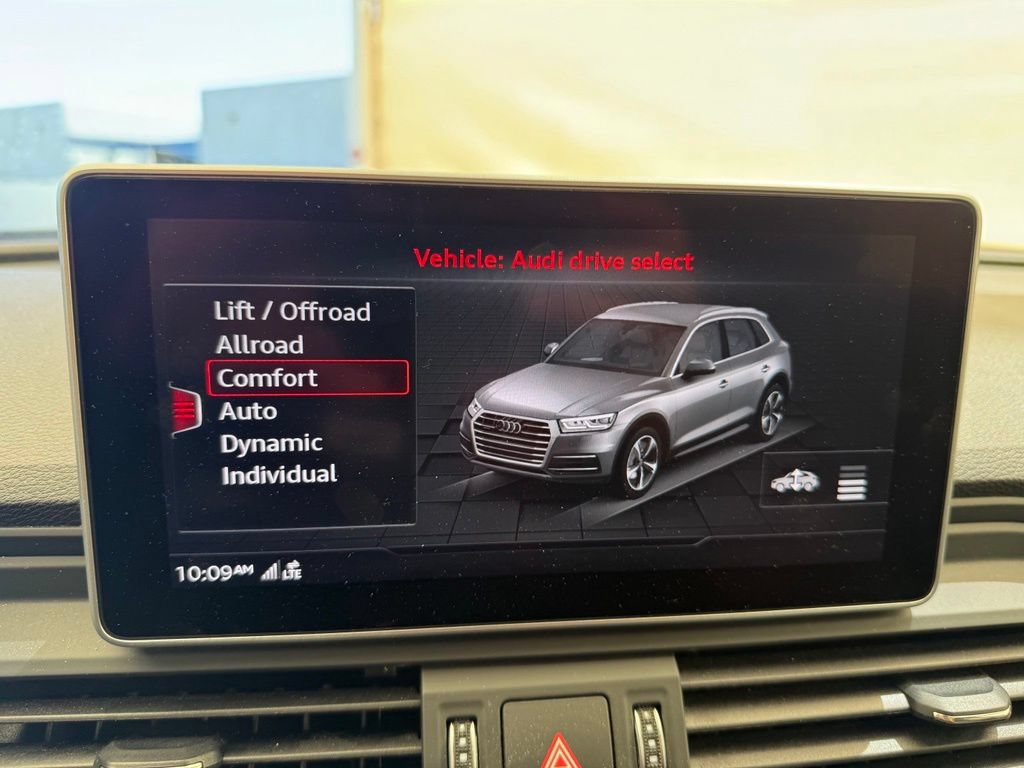 Used 2019 Audi SQ5 Premium Plus AWD/4WD image 30
