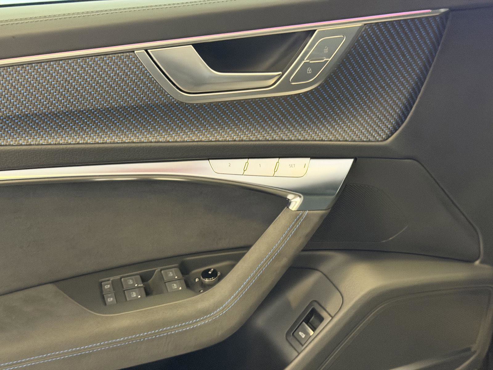 Used 2024 Audi RS 6 performance image 14