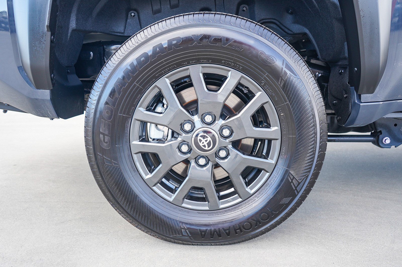 Certified 2026 Toyota 4Runner SR5 AWD/4WD image 9