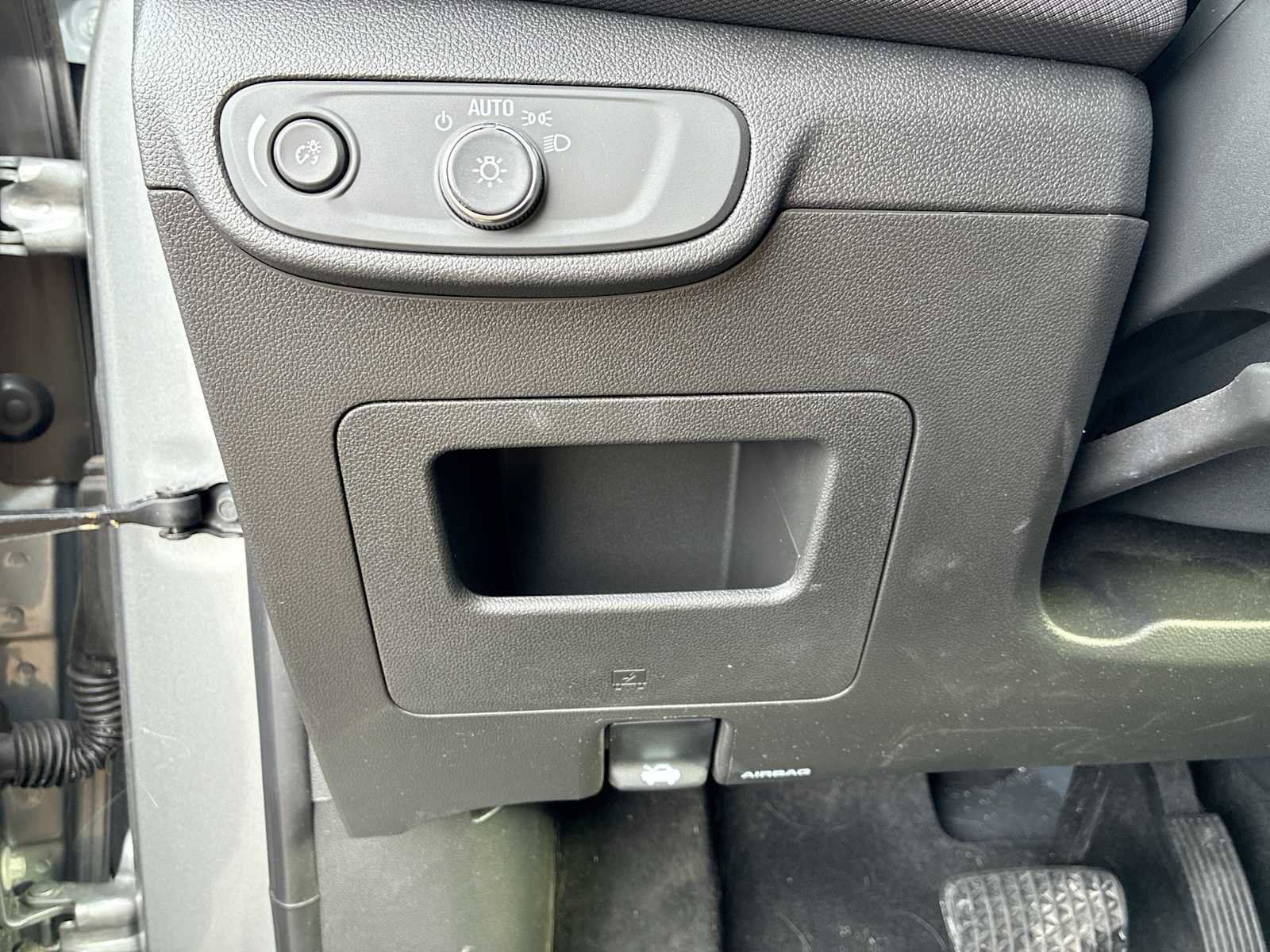 Certified 2024 Chevrolet TrailBlazer LT w/ Convenience Package image 17