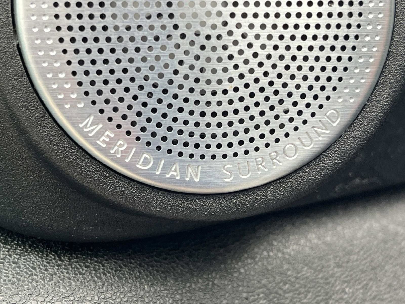 Used 2021 Land Rover Range Rover Evoque R-Dynamic SE image 20