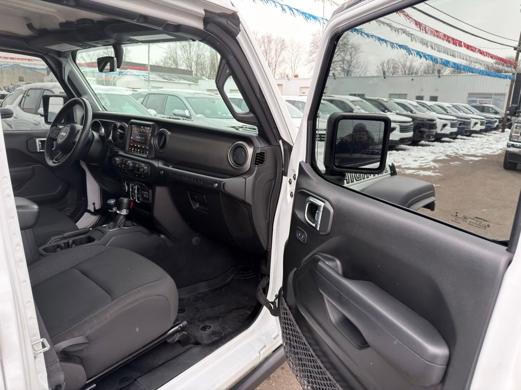 Used 2022 Jeep Wrangler Unlimited Sport image 44