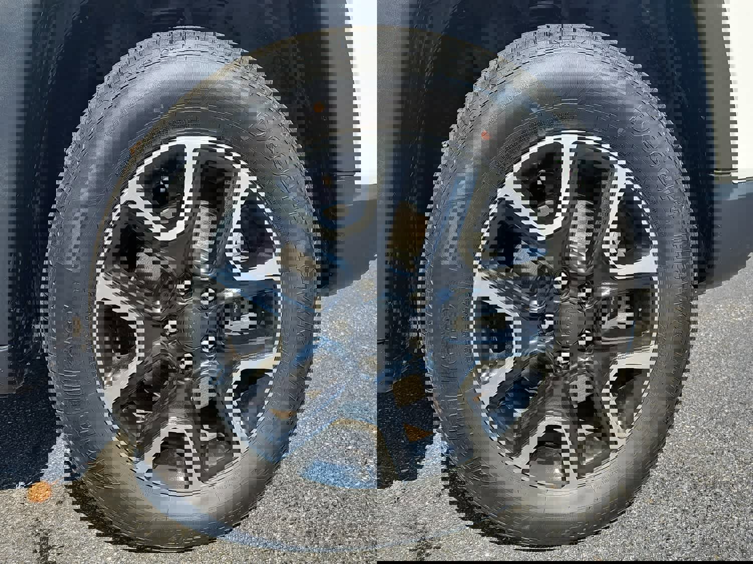 Used 2019 Jeep Compass Trailhawk image 12