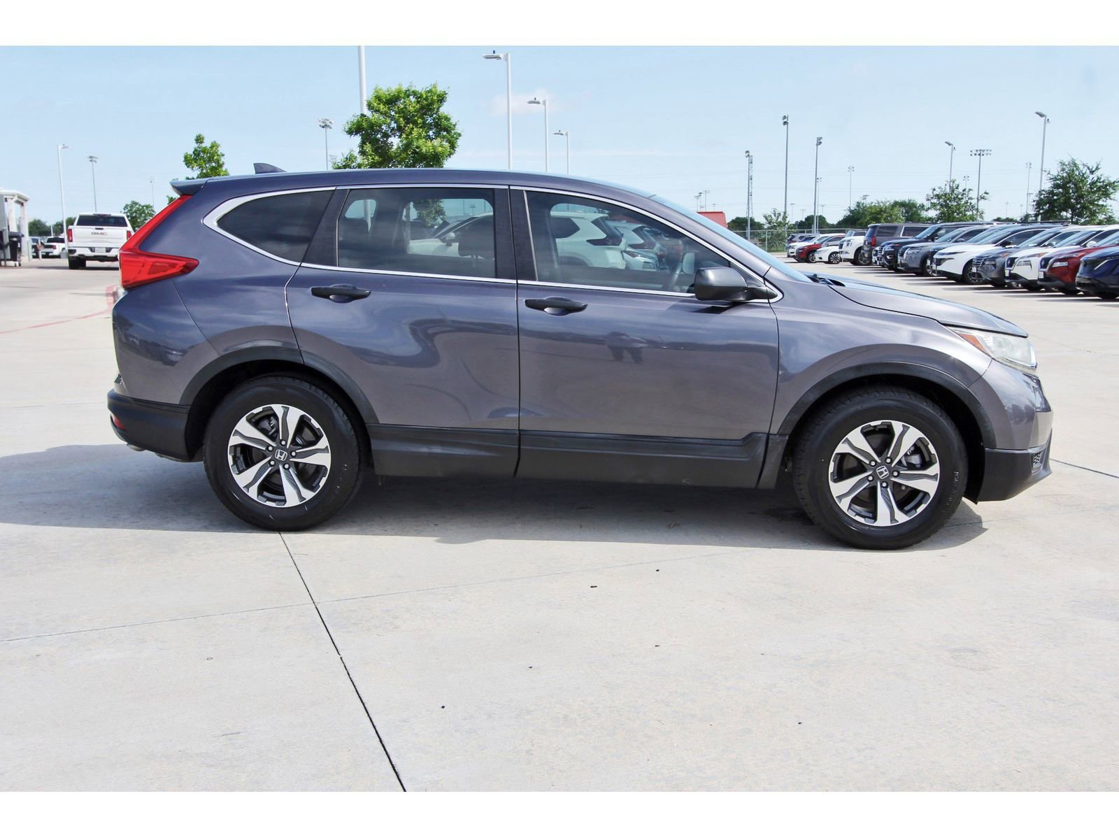 Used 2019 Honda CR-V LX image 8