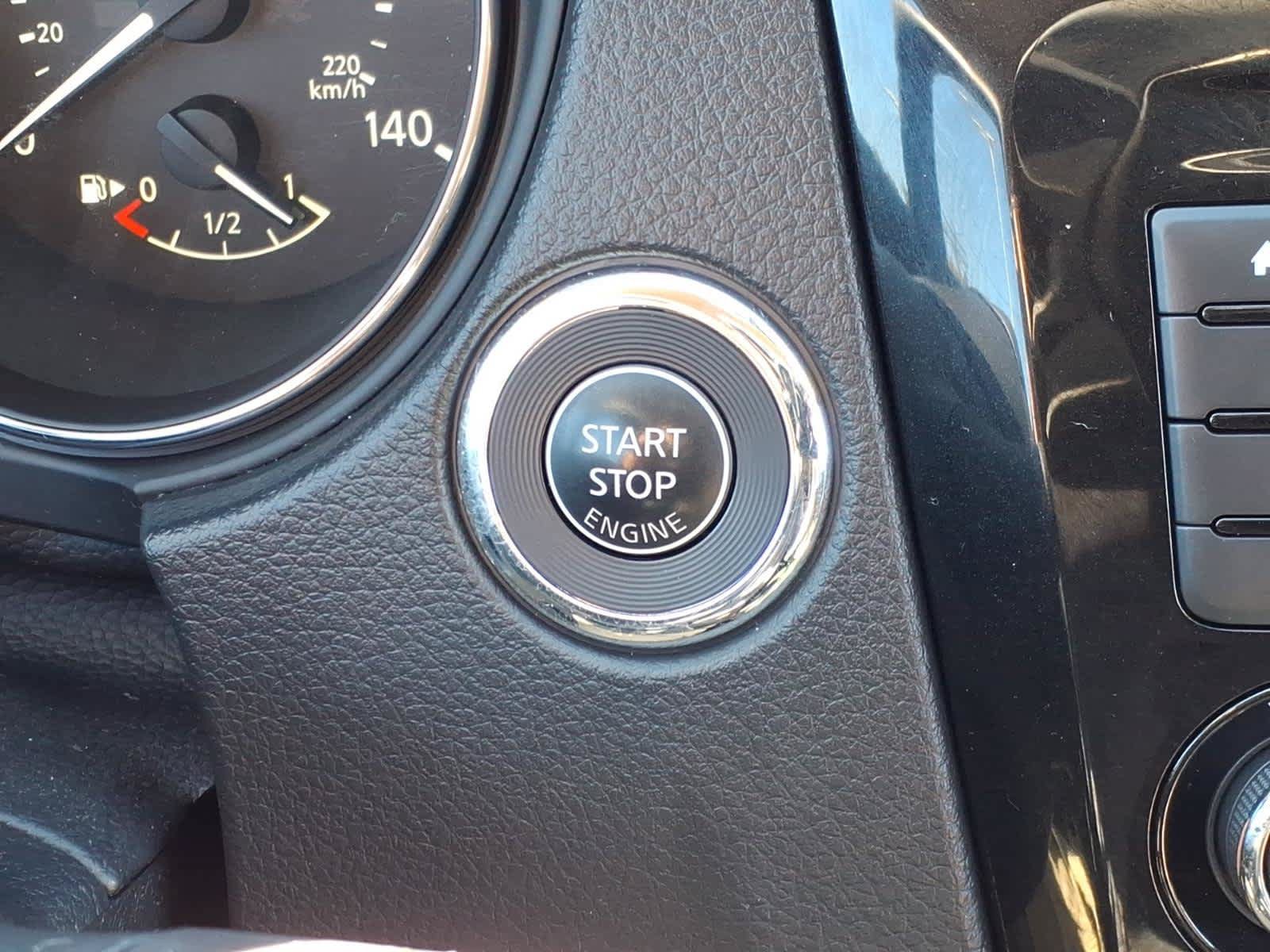 Used 2018 Nissan Rogue SV w/ Premium Package AWD/4WD image 22