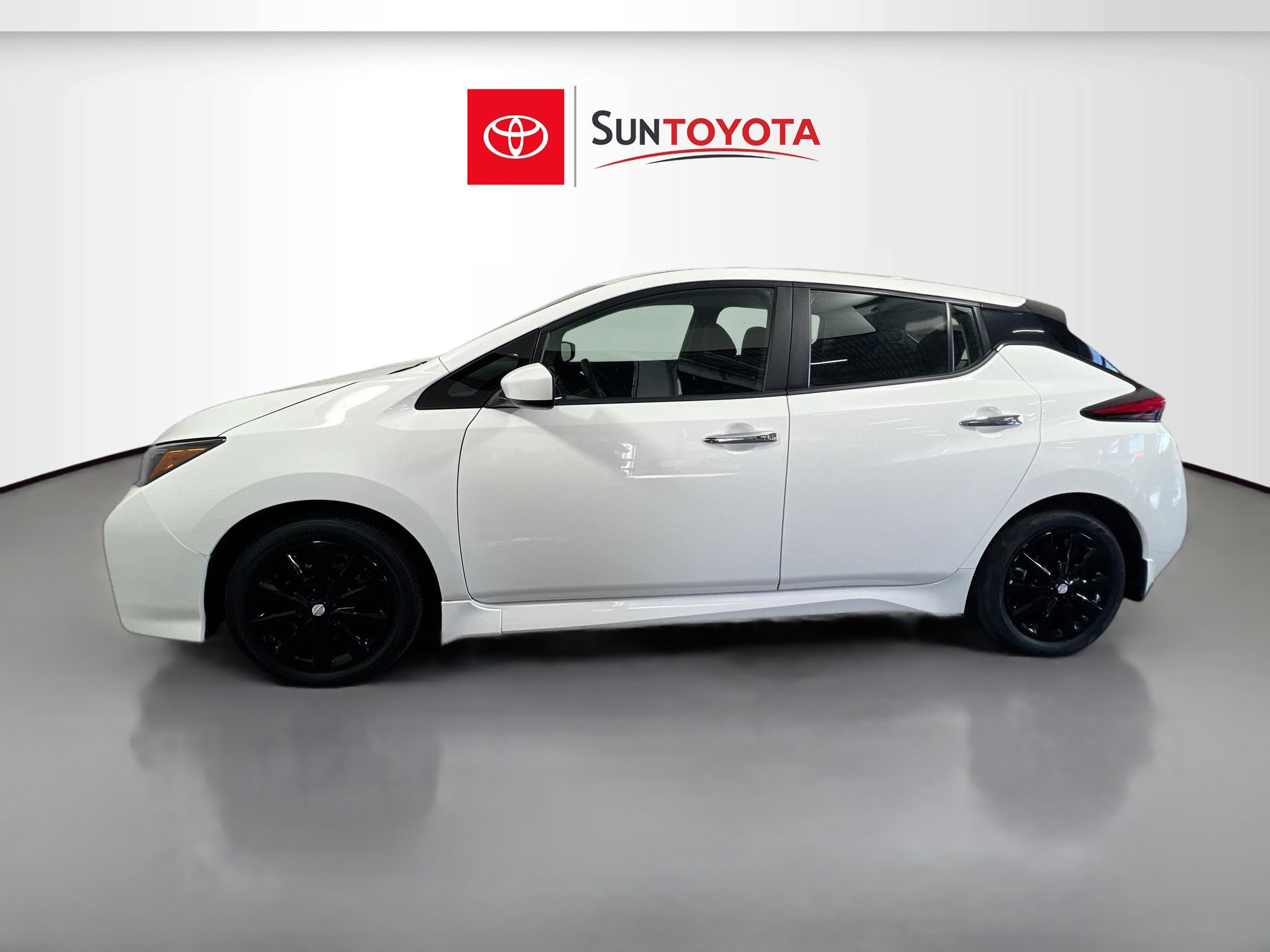 Used 2020 Nissan Leaf S w/ S Charge Package image 7