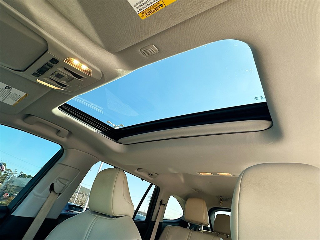 Used 2020 Toyota Highlander XLE image 11