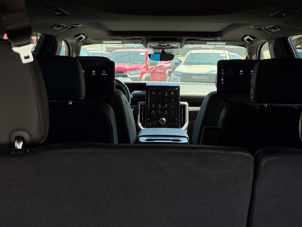 New 2026 GMC Yukon XL Elevation w/ Elevation Premium Package RWD image 10