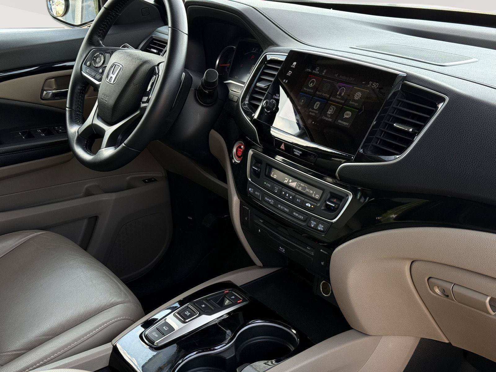 Certified 2021 Honda Pilot Touring image 25