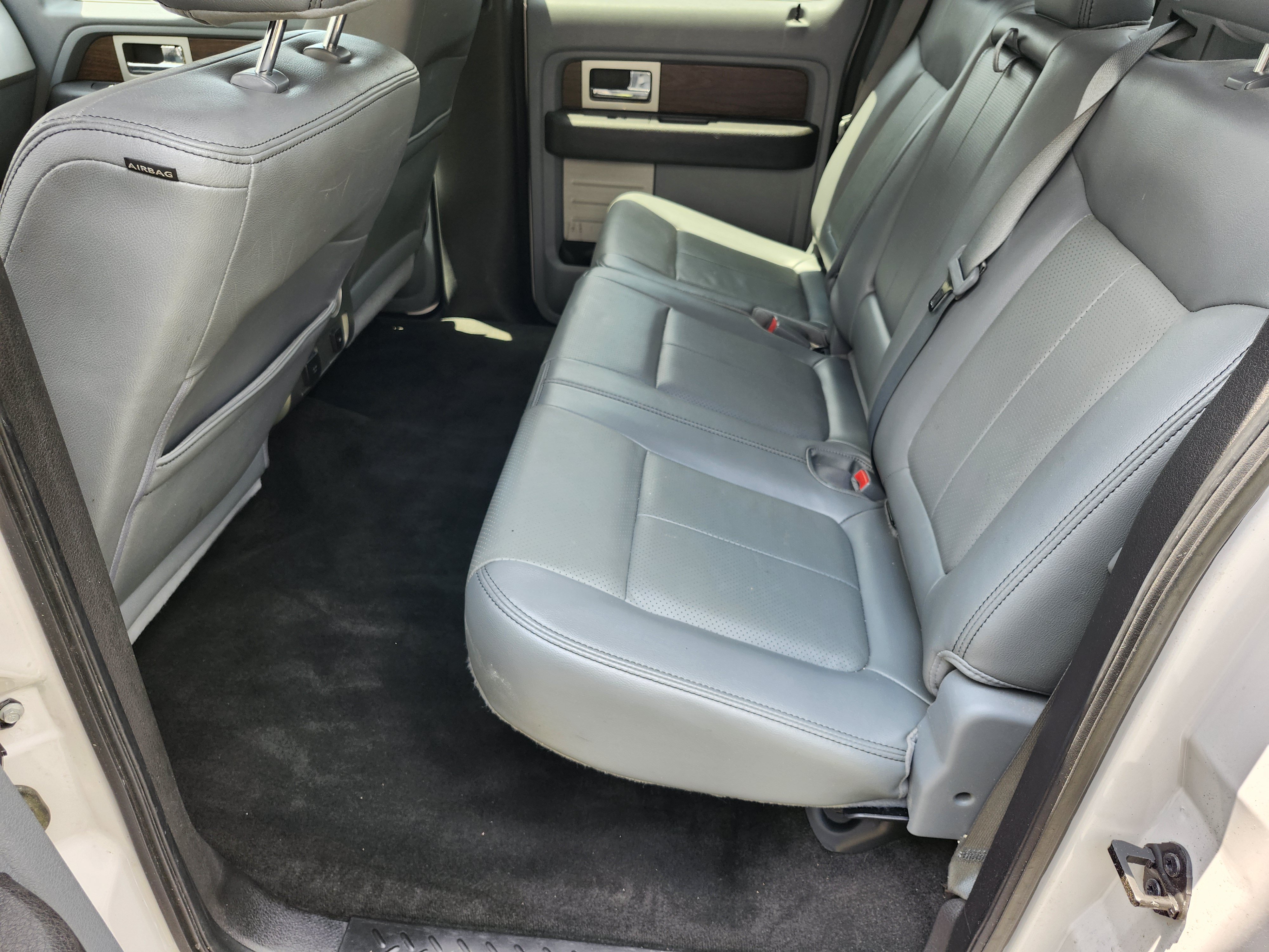 Used 2013 Ford F150 Lariat w/ Luxury Equipment Group AWD/4WD image 5