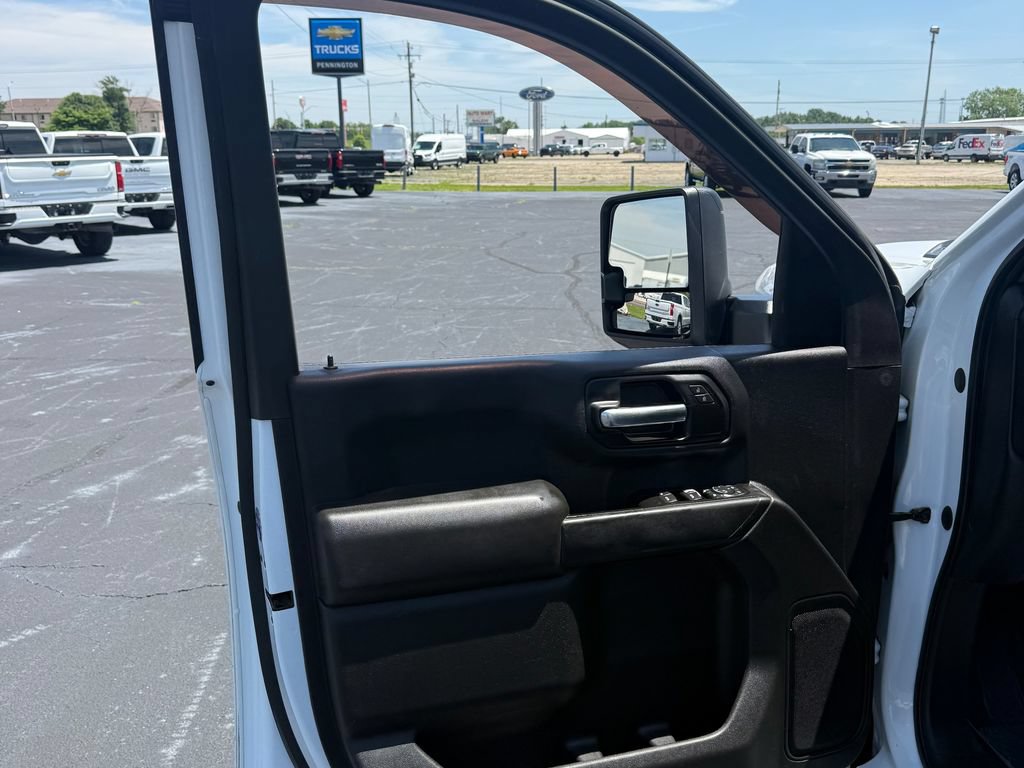 Used 2020 Chevrolet Silverado 2500 Custom w/ Custom Value Package AWD/4WD image 30