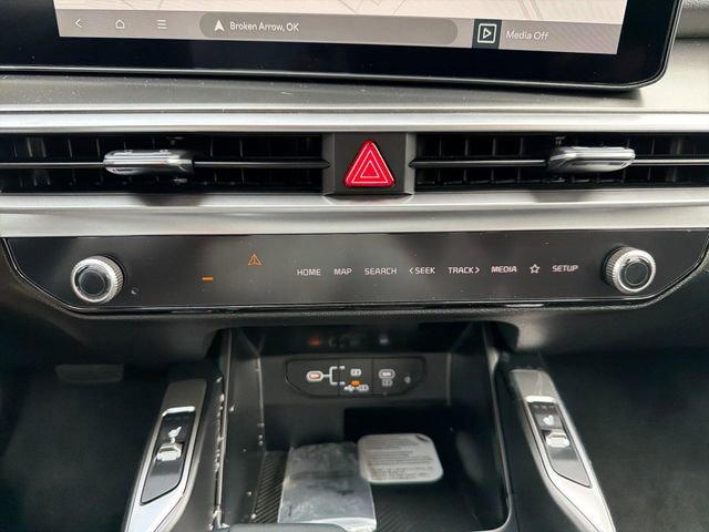 New 2026 Kia Sorento EX FWD image 14