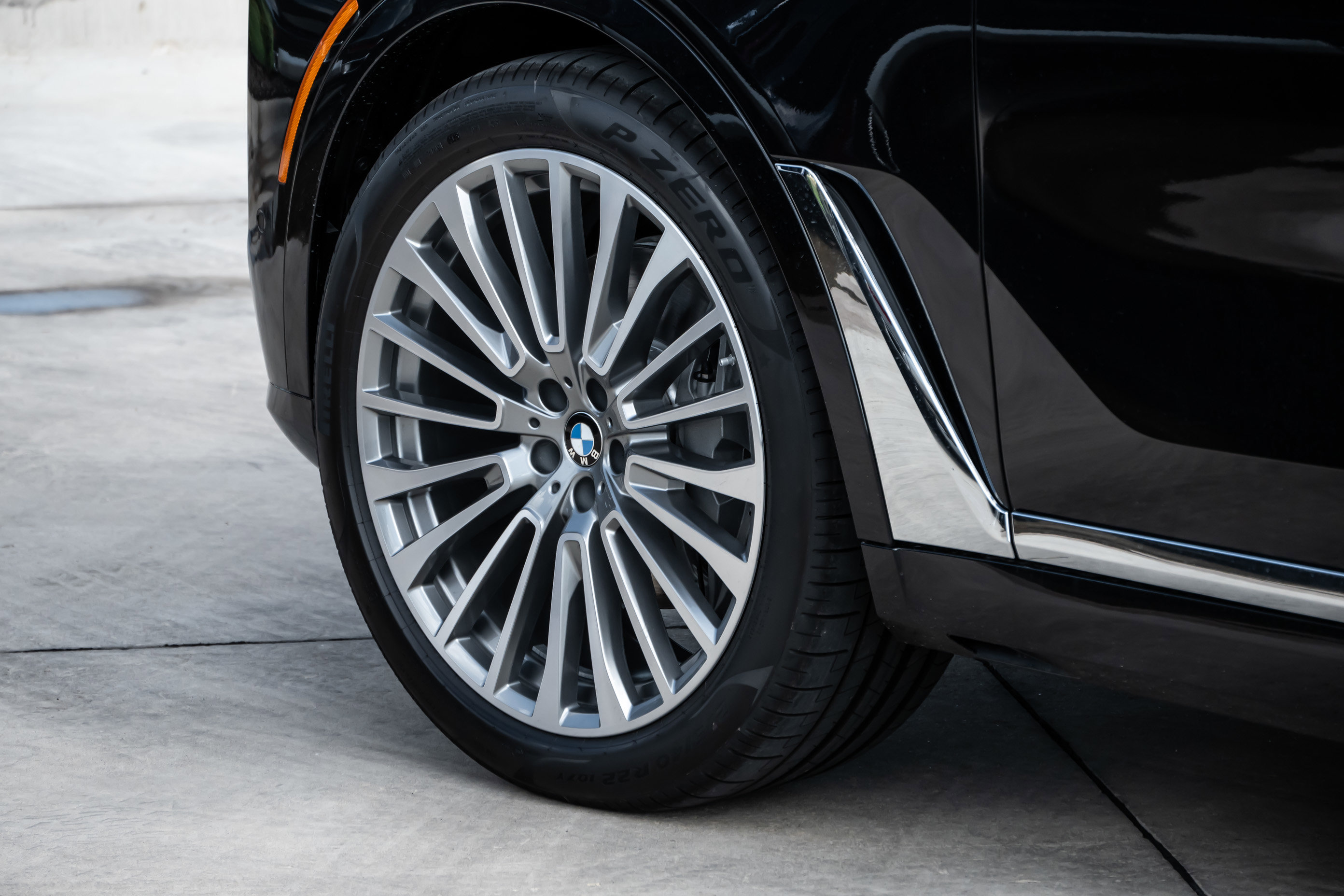 New 2026 BMW X7 xDrive40i w/ Premium Package image 28