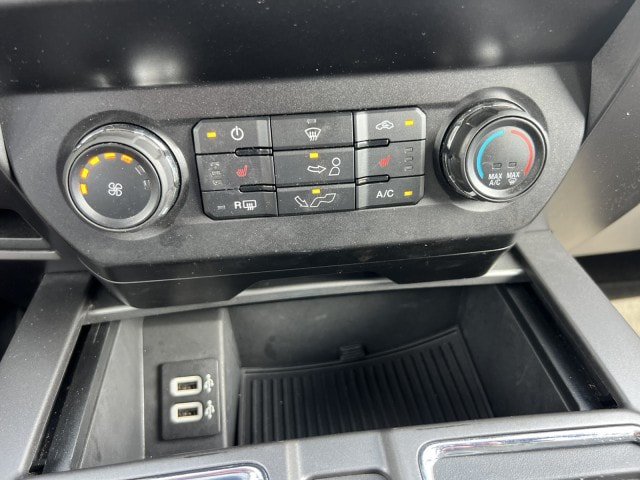 Used 2019 Ford F150 XLT w/ Equipment Group 302A Luxury AWD/4WD image 13