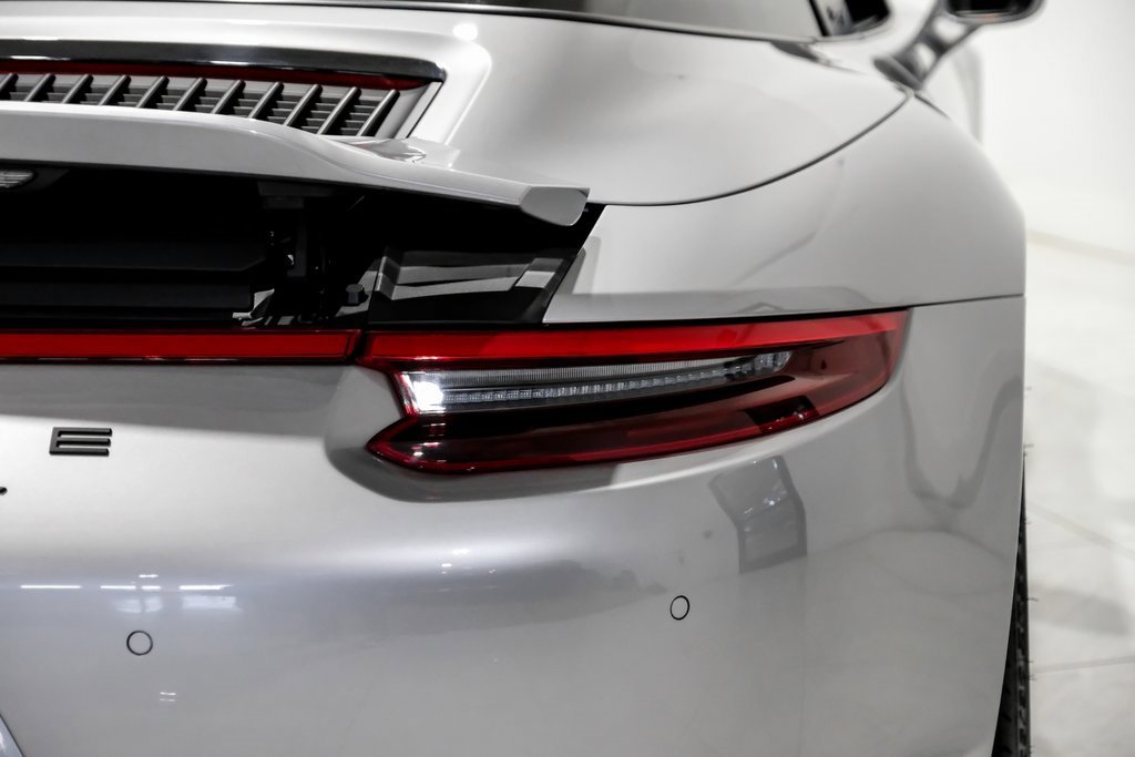 Used 2017 Porsche 911 Targa 4 GTS image 38