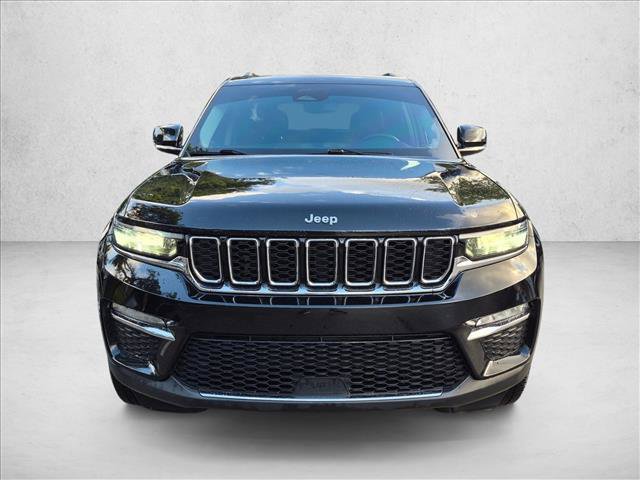 Used 2023 Jeep Grand Cherokee Limited AWD/4WD image 2