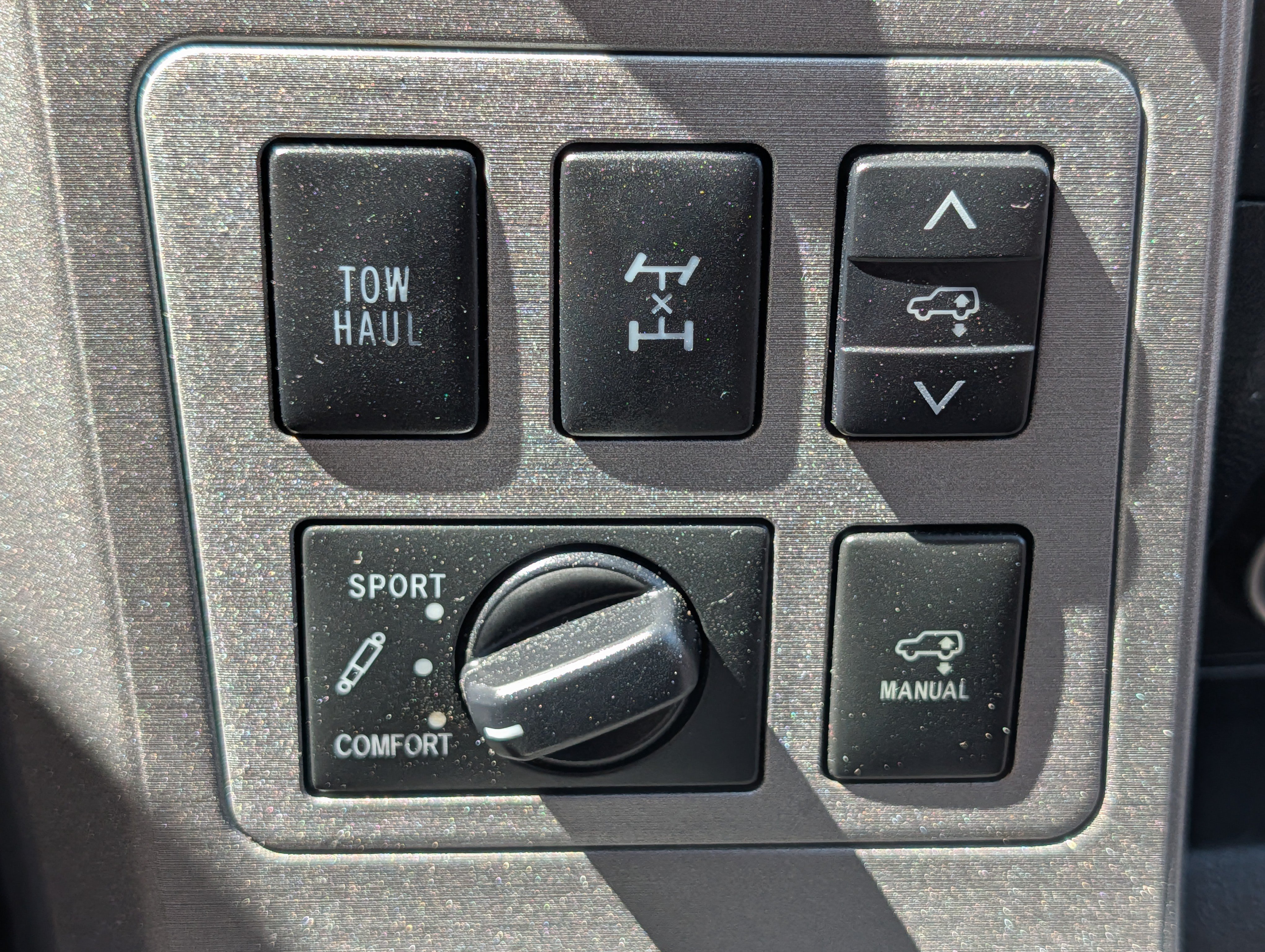Used 2016 Toyota Sequoia Platinum AWD/4WD image 29