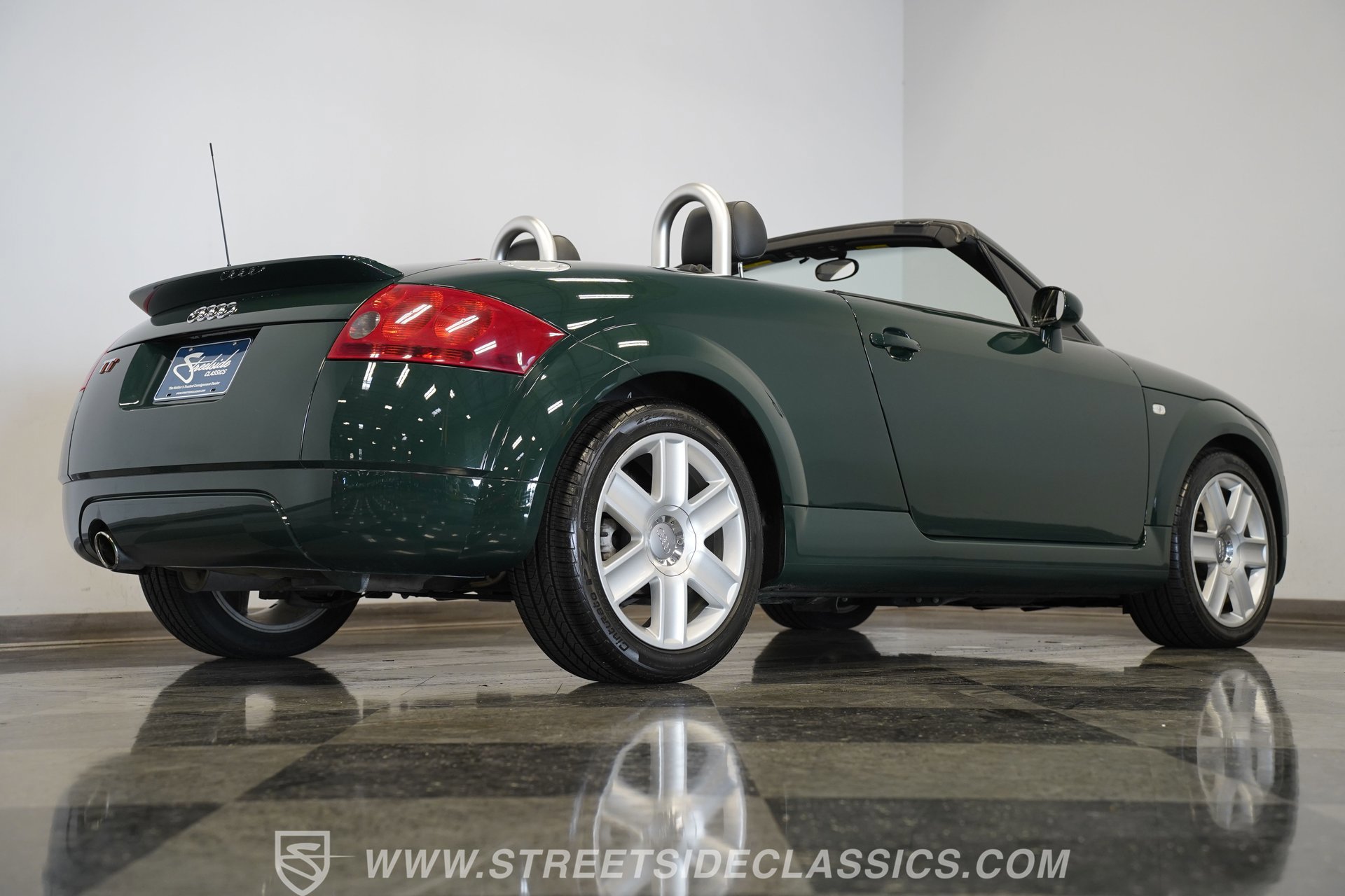 Used 2004 Audi TT 1.8T image 17