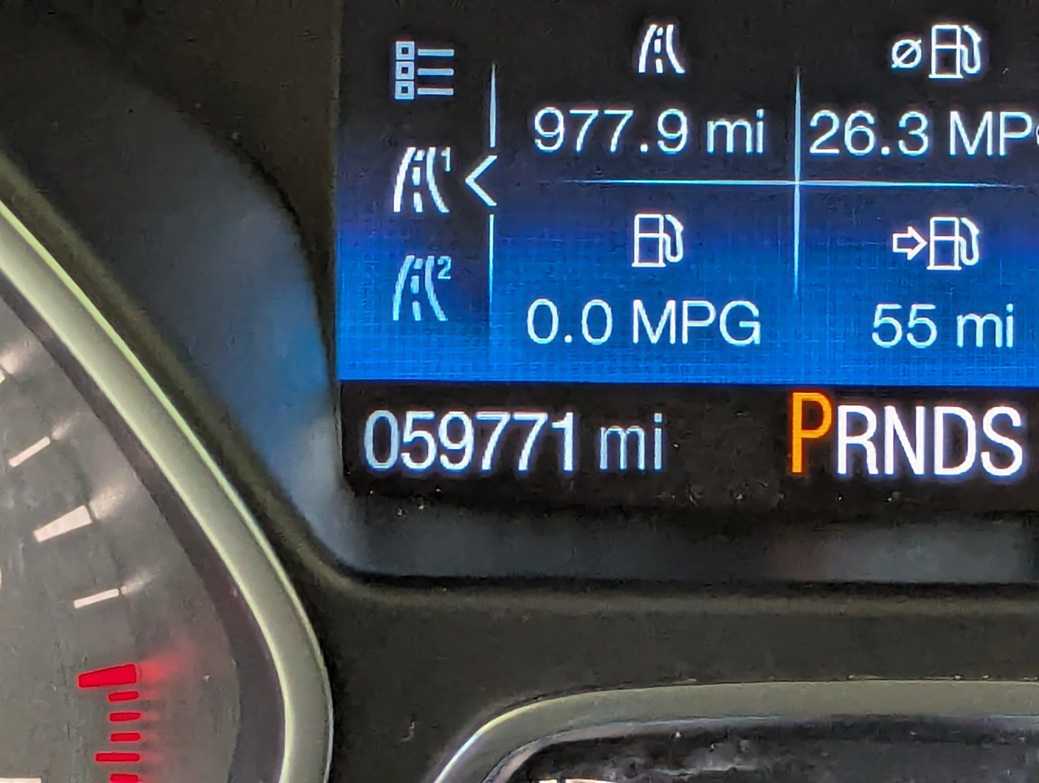 Certified 2018 Ford Escape SE FWD image 32